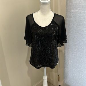 Velvet heart NWT sequin top flutter sleeve